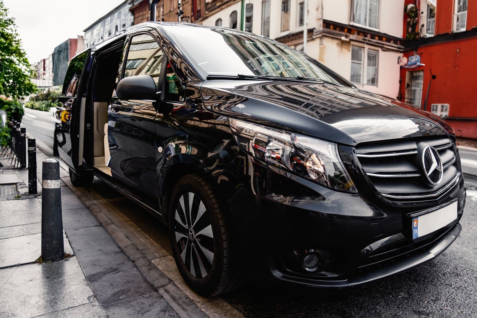 Mercedes-Benz V-Class